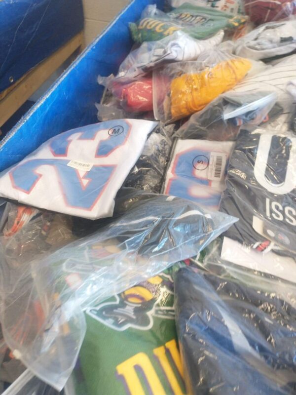 Brand jerseys pallets - Image 3