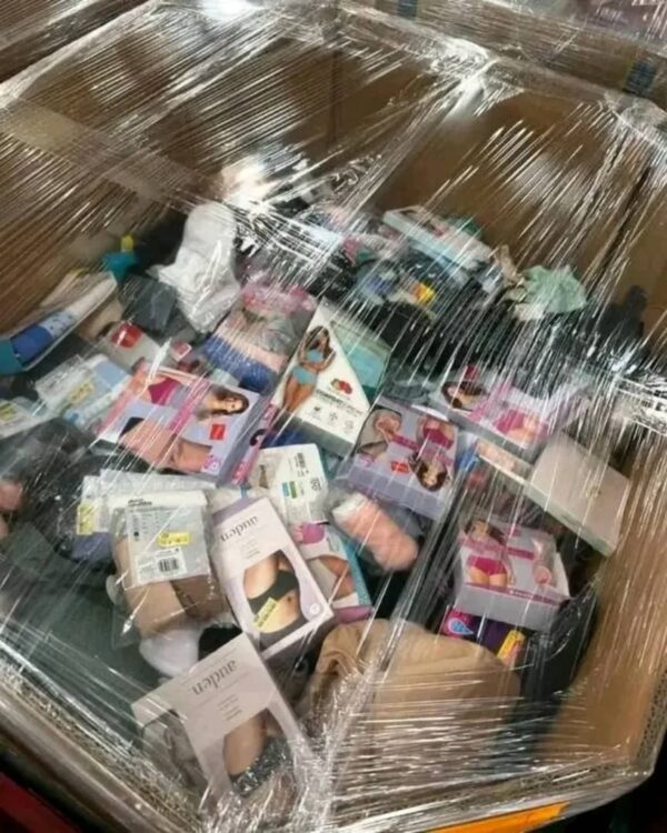 Underwear Pallets - Image 8