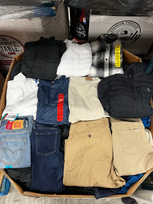 Costco Clothing pallet - Image 8